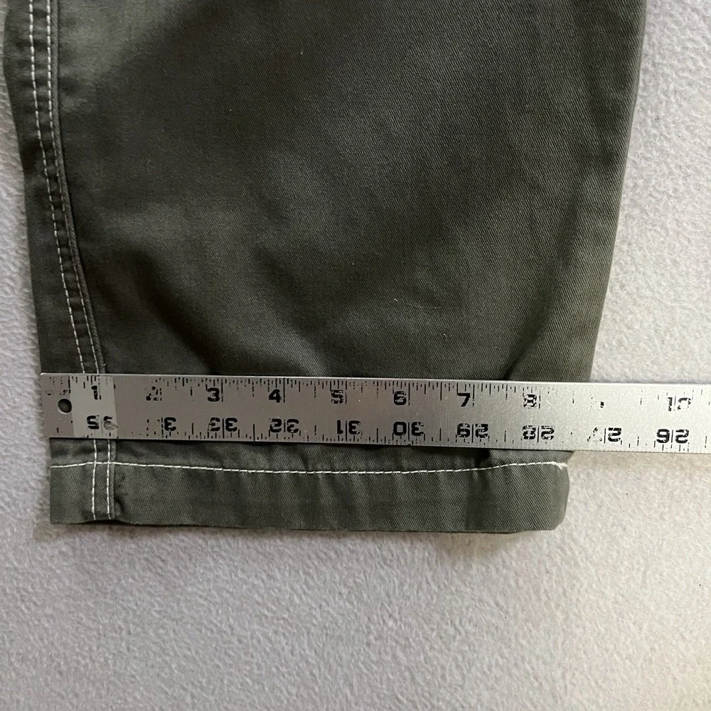 True Religion Cargo Pants Men's Size 32x31 Green Cargo Pockets Relaxed